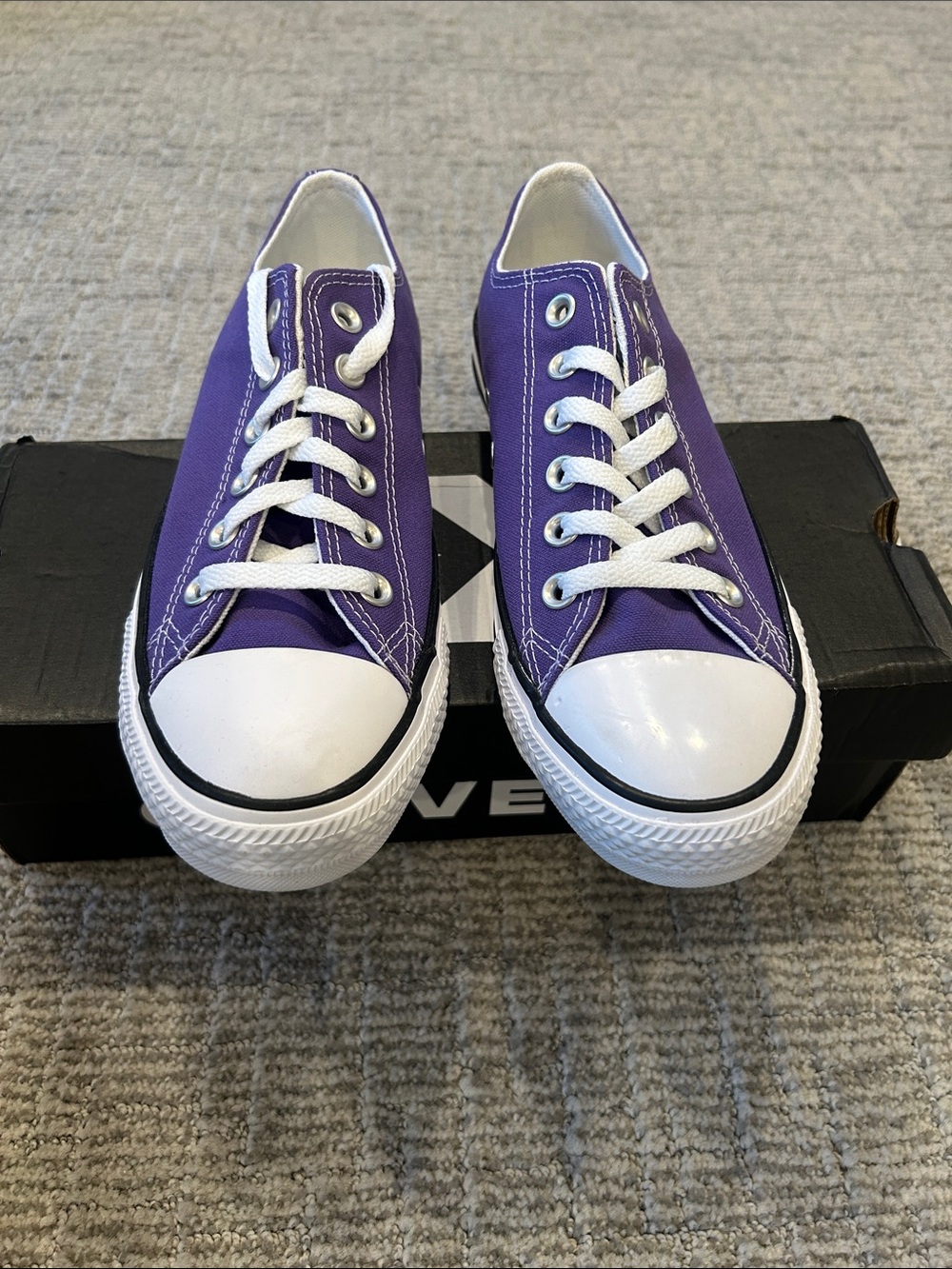 Converse Chuck Taylor All Star Low-Top Sneaker - Electric Purple 8 - Picture 2 of 7